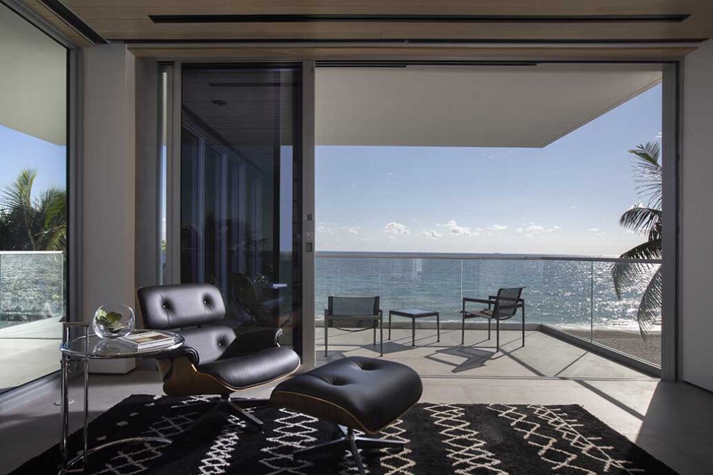 Seamless Indoor-Outdoor Living